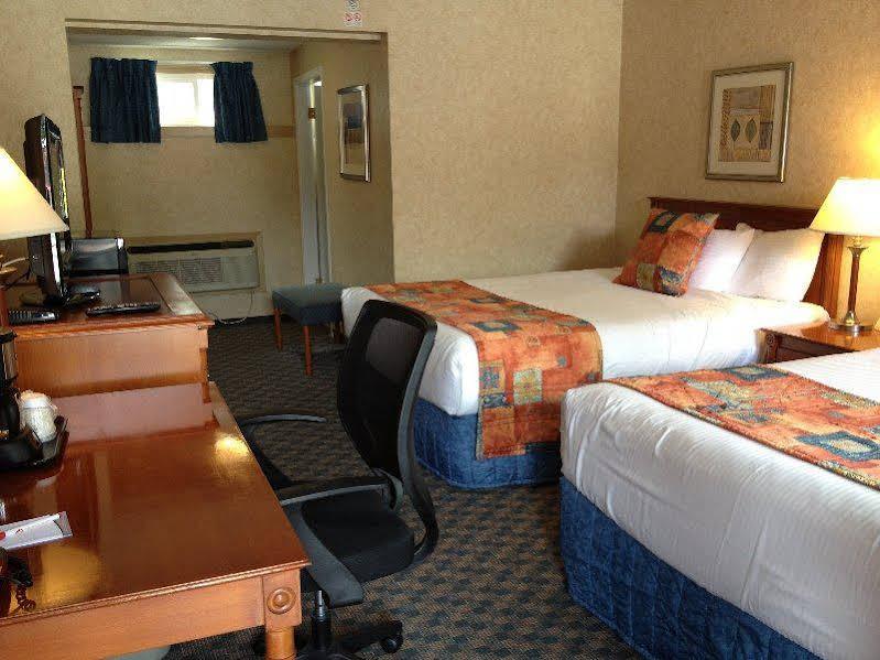 North Vancouver Hotel Extérieur photo