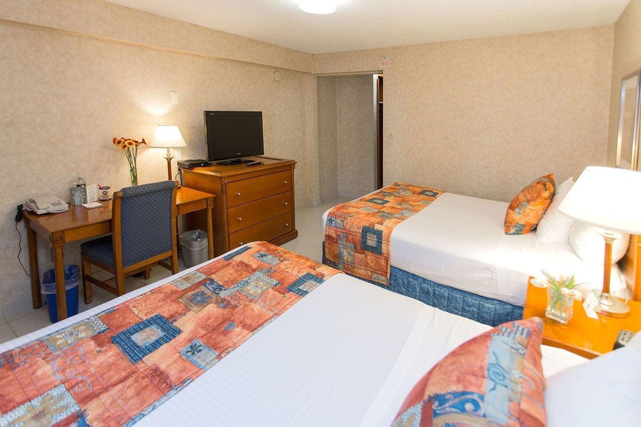North Vancouver Hotel Extérieur photo