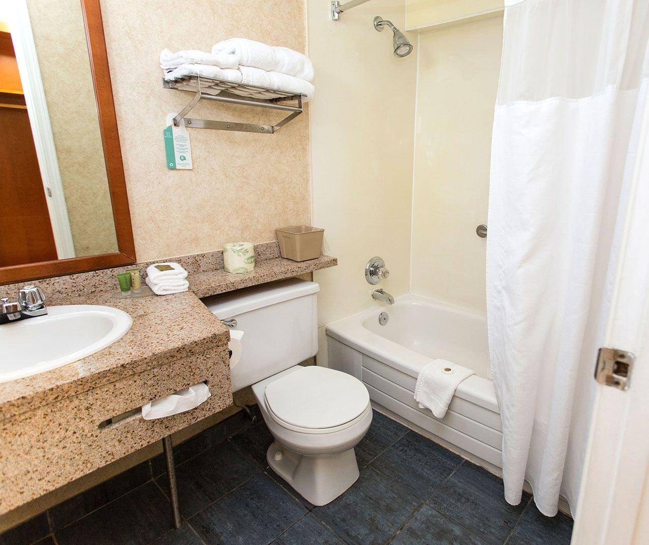 North Vancouver Hotel Extérieur photo
