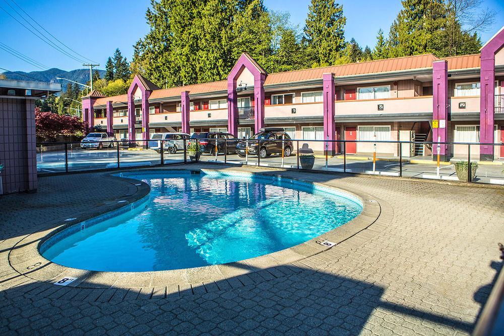 North Vancouver Hotel Extérieur photo